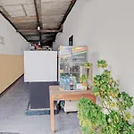 Spot On 92983 Hotel Ayu