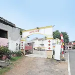 Spot On 92983 Hotel Ayu
